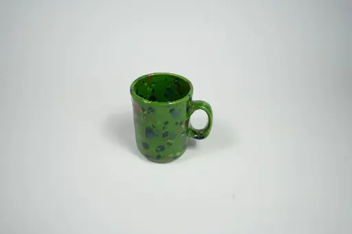 Groene stippen mok met oor